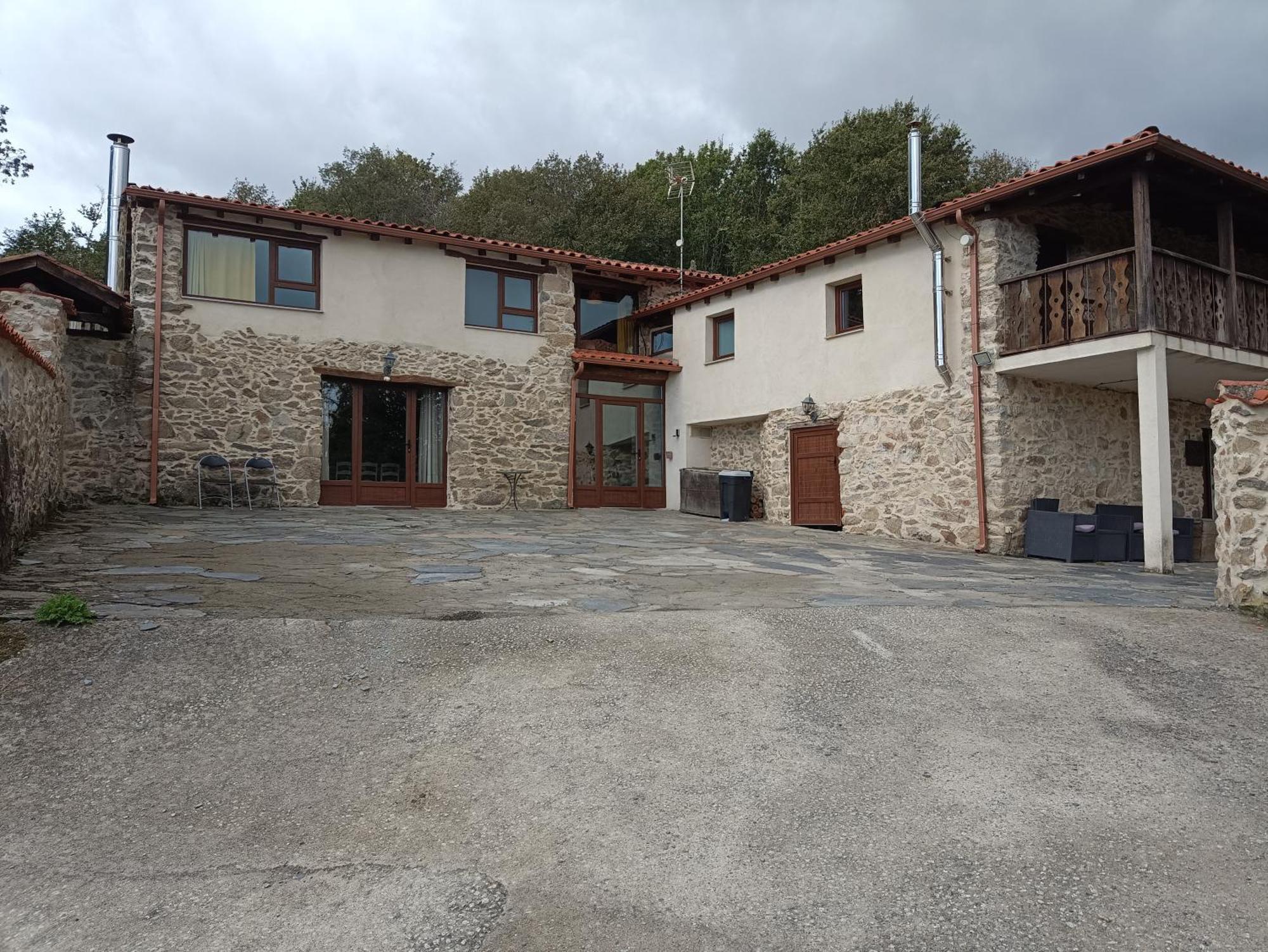 Complejo Rural Aira Sacra-ribeira Sacra Apartment *