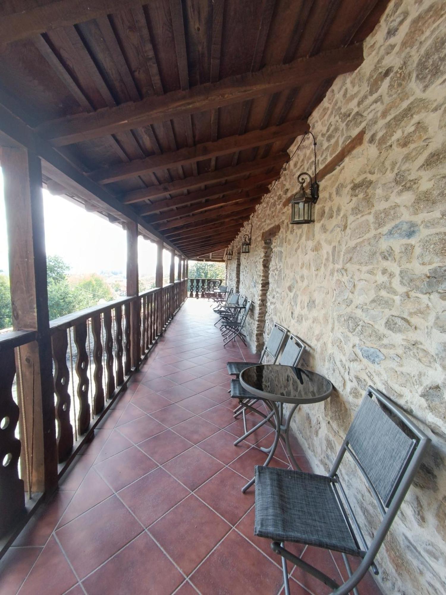 Complejo Rural Aira Sacra-ribeira Sacra Vilamelle